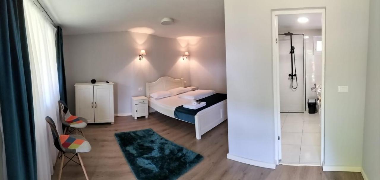 Casa Justin Hotel Gura Humorului Luaran gambar