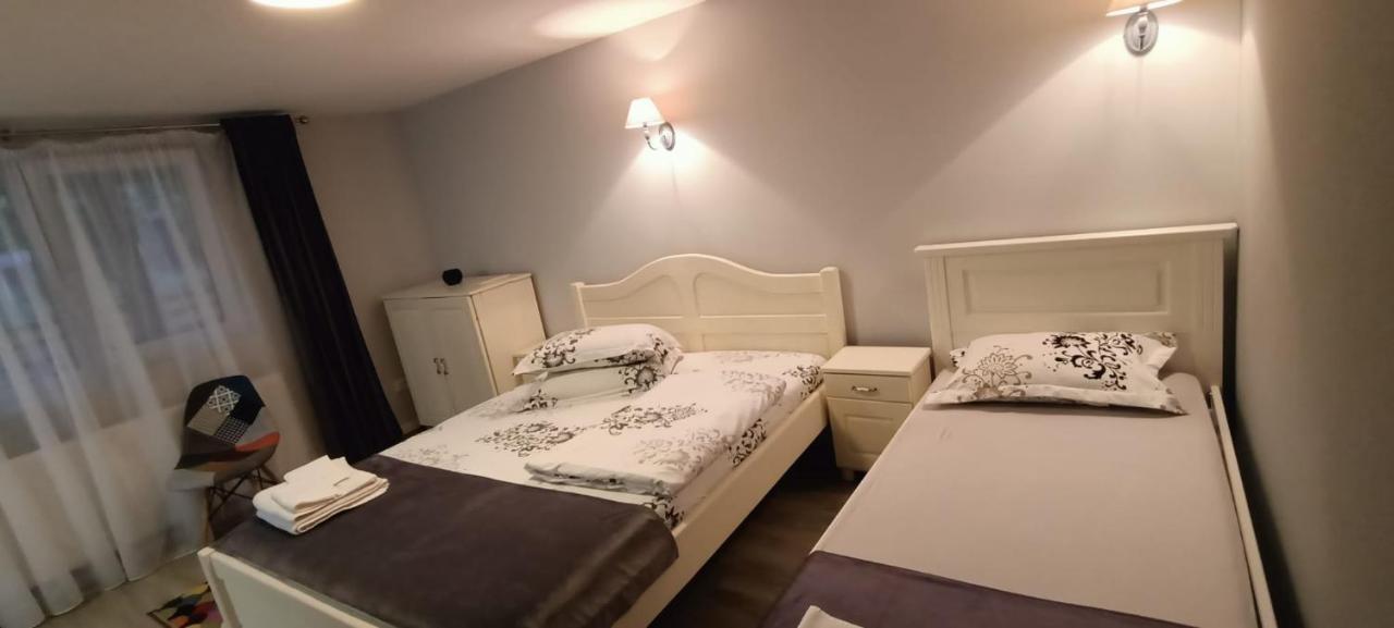 Casa Justin Hotel Gura Humorului Luaran gambar